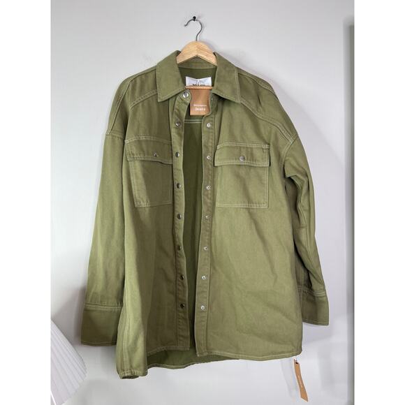 NWT Reformation Ace Oversized Shirt Button Down Patch Jacket Dried Herbs Size: M - Picture 2 of 8